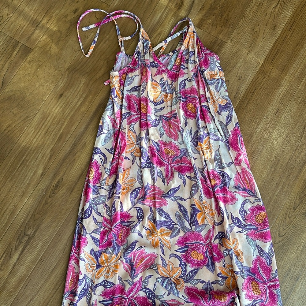 Old Navy Women’s Tie Back Maxi Slip Dress Size Small